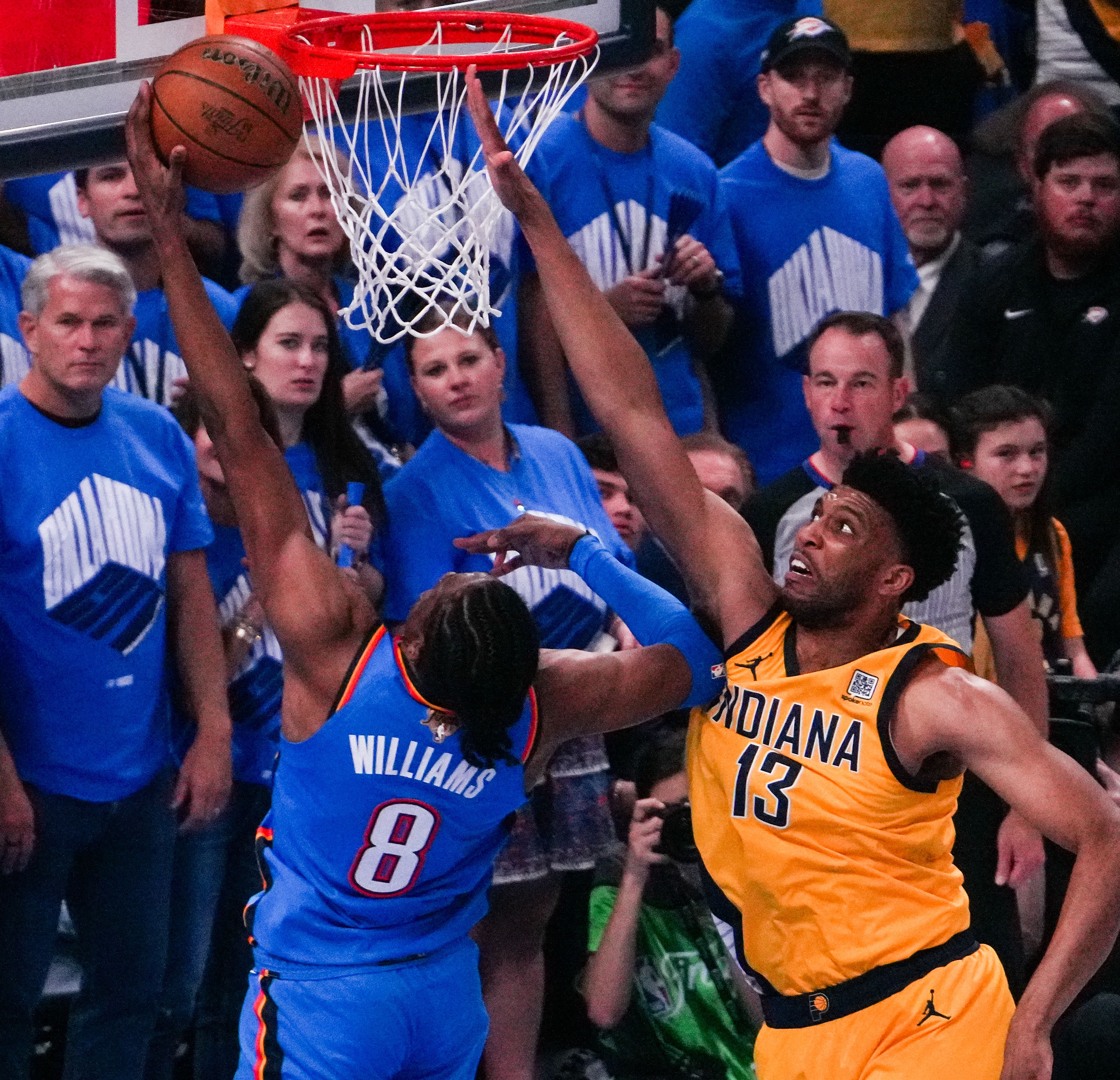 NBA球员慈善篮球比赛获得成功举办
