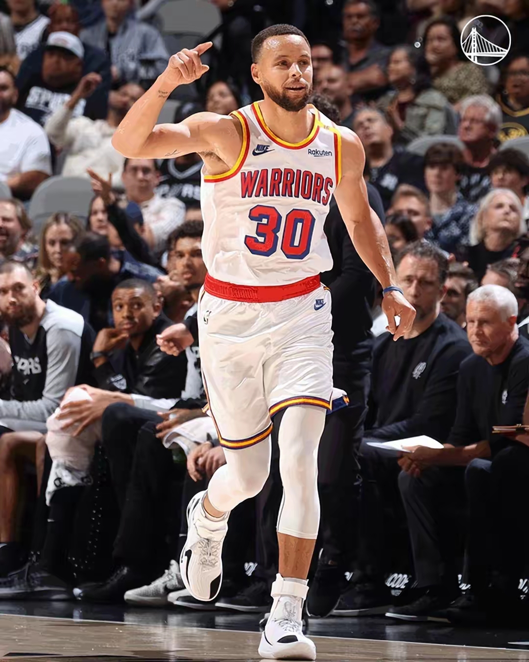 勇士不敌溜马,库里独得25分 勇士不敌溜马,库里独得25分