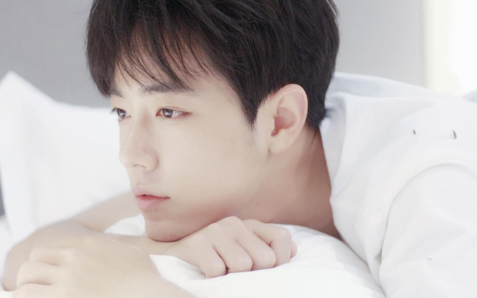 武切维奇狂砍35+20主宰全场，北京男篮爆冷击败卫冕冠军勇士