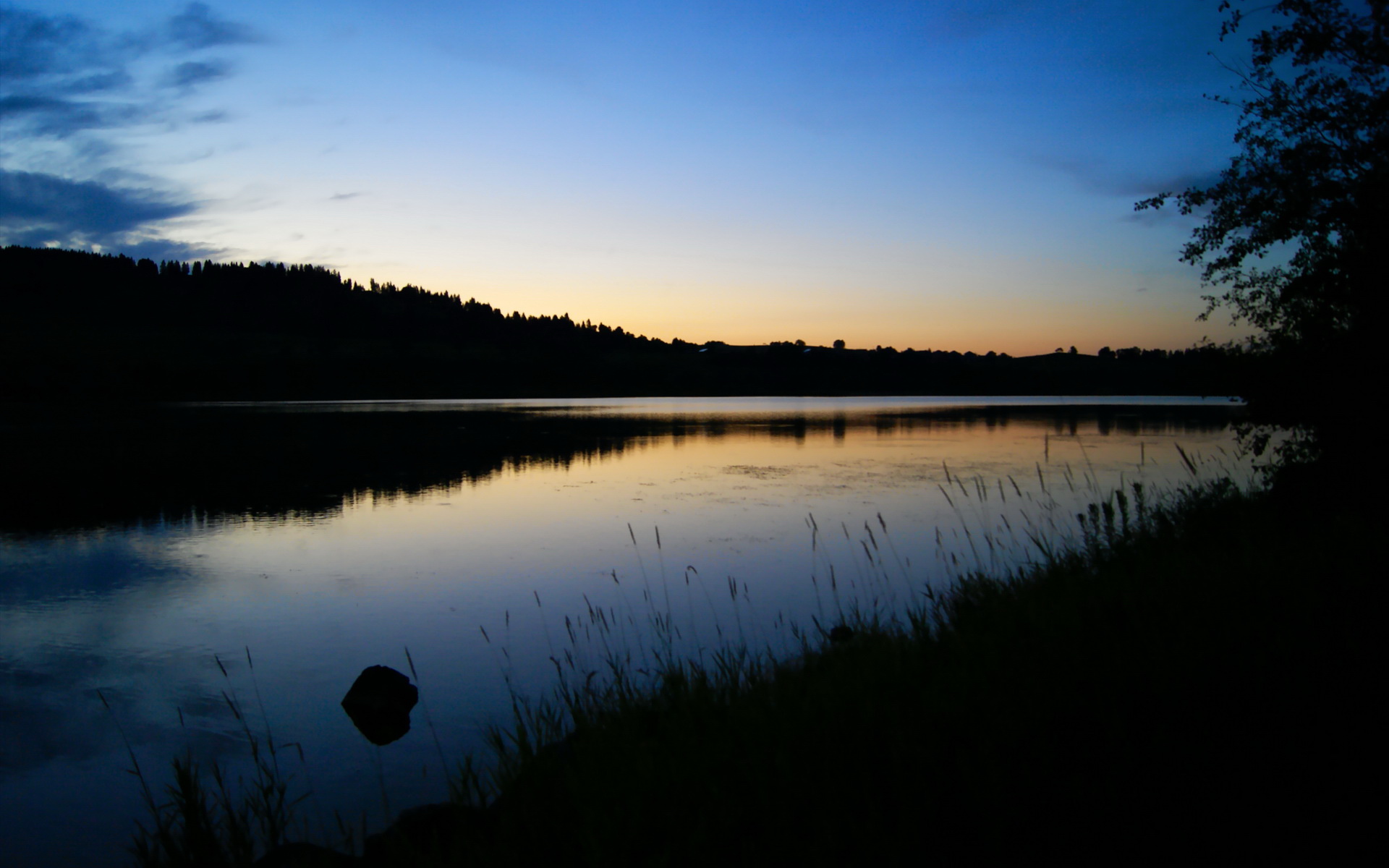 开云体育app-意甲焦点战之夜，萨卡连续得分拉开差距，改写联赛争冠格局