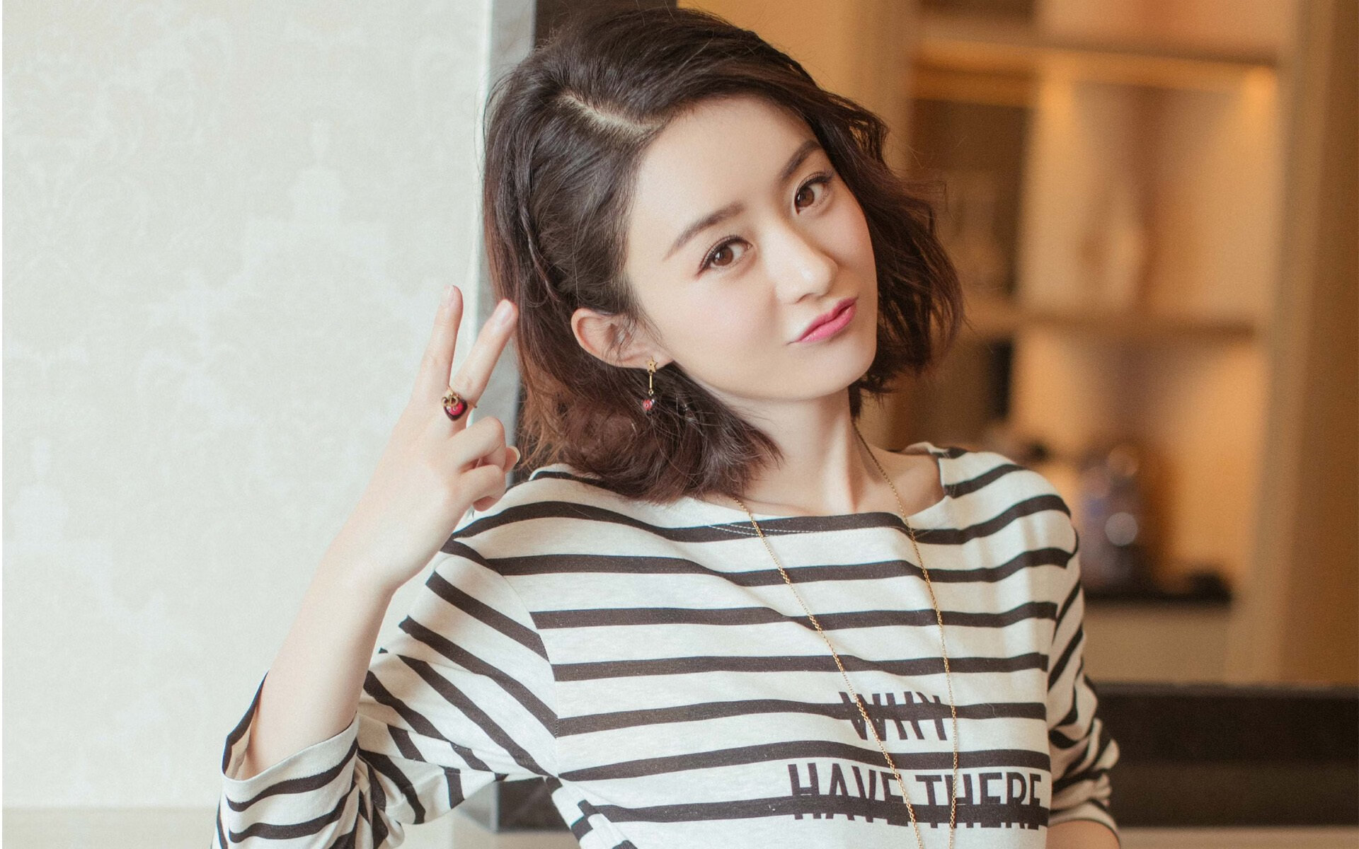 东决关键战之夜，拉什福德连珠炮轰，以一己之力改写系列赛天平