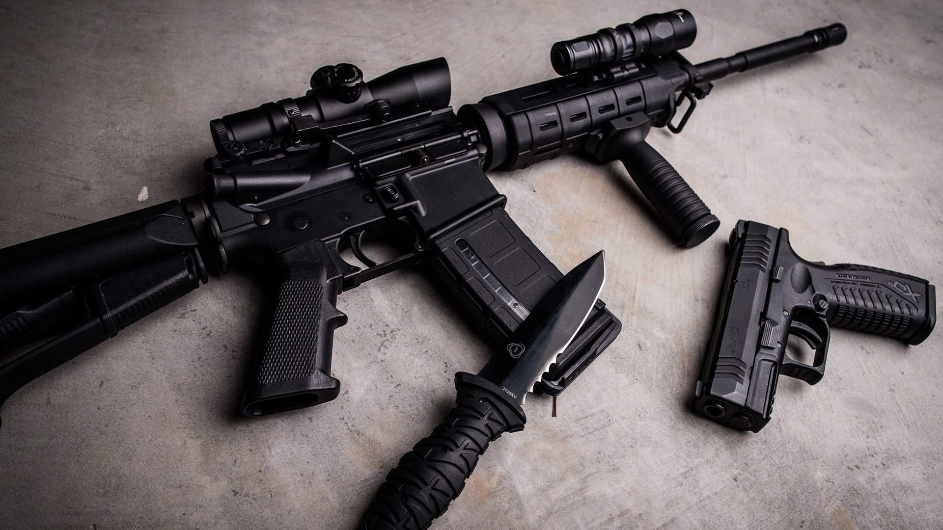 萨卡的锐利与佛罗伦萨的逆袭,穿透性与韧性的现代寓言