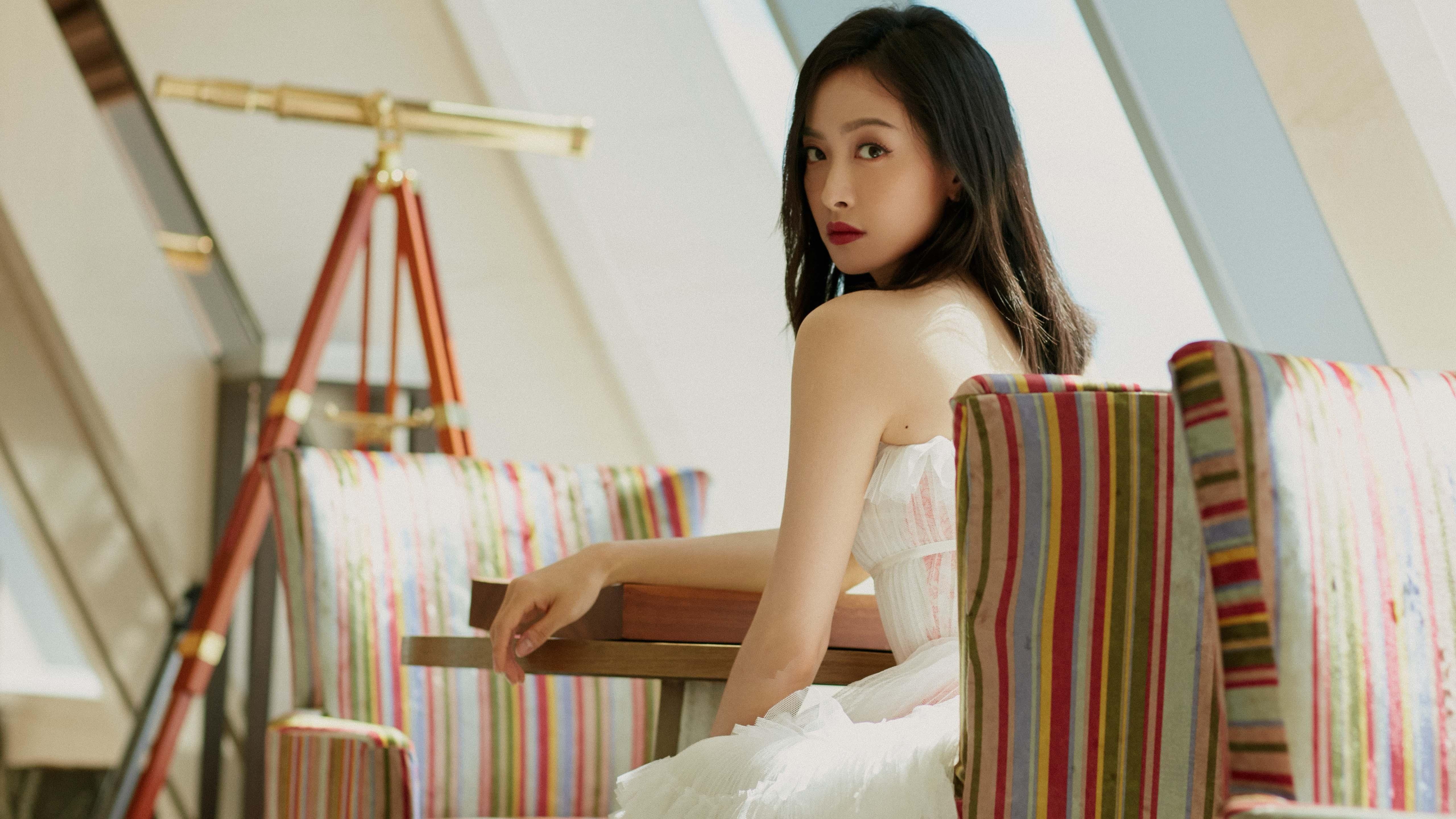 从惊魂到封神，基耶萨高光与塞维利亚逆转，足球的泪水与光芒