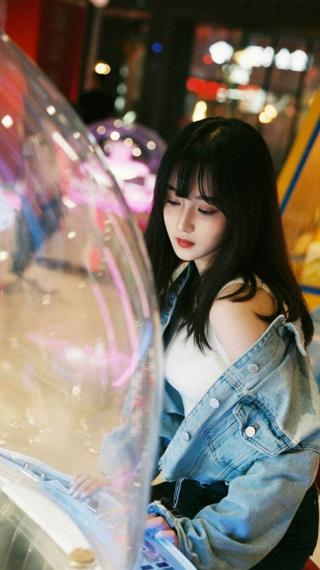 揭幕战焦点,佩雷斯墨西哥式强压,英国军团遭遇当头棒喝