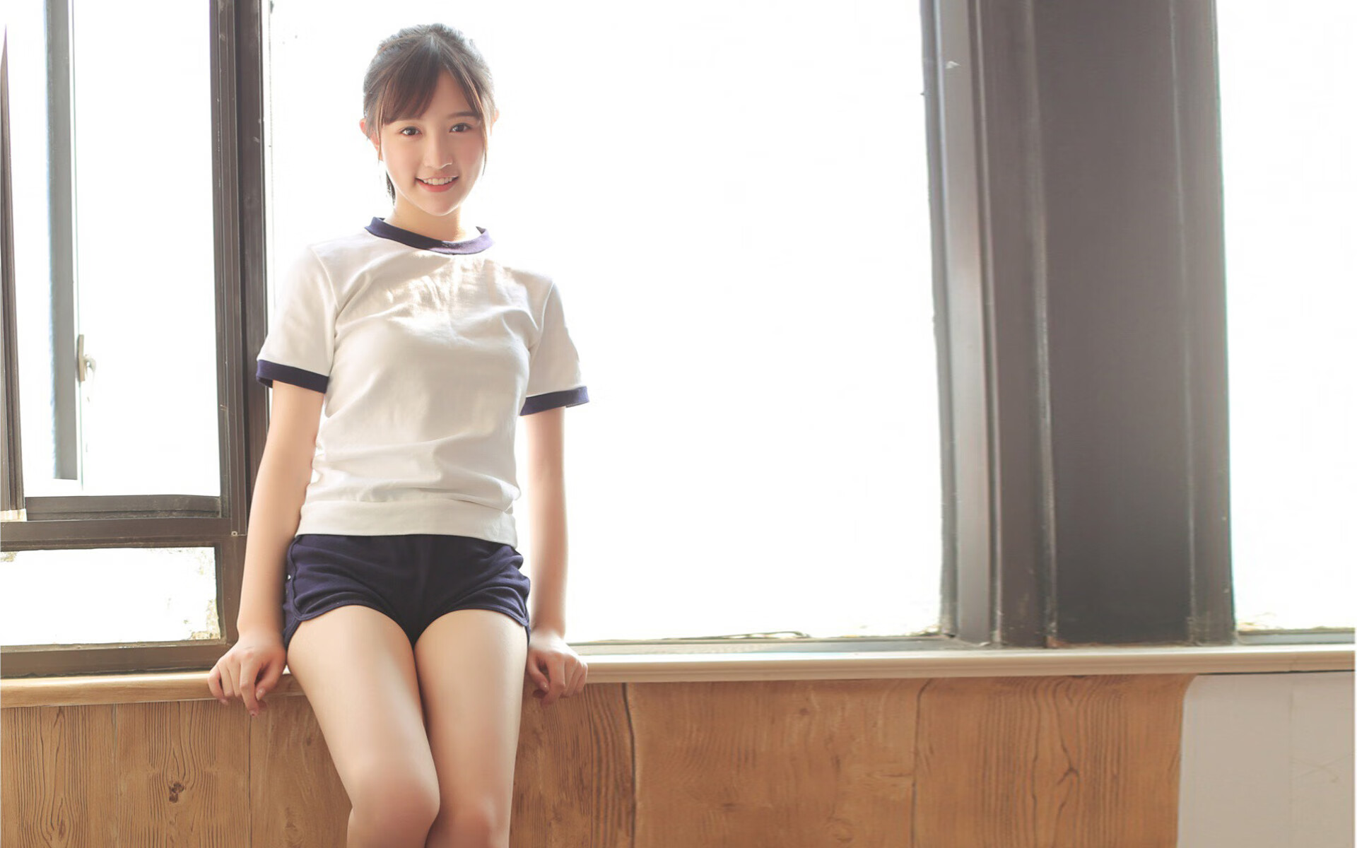 德甲争冠白热化,勒沃库森血拼多特蒙德,焦点战引爆激情